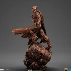 Batman Deluxe (Bronze Version) DC Comics Art Scale 1/10 Iron Studios