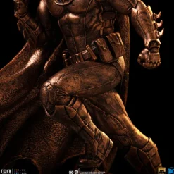 Batman Deluxe (Bronze Version) DC Comics Art Scale 1/10 Iron Studios