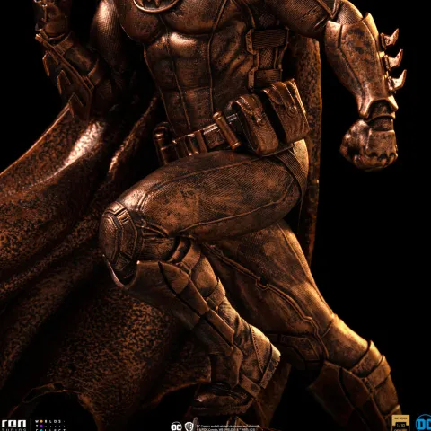 Batman Deluxe (Bronze Version) DC Comics Art Scale 1/10 Iron Studios