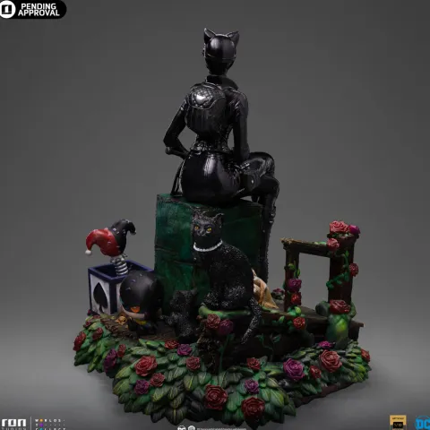 Catwoman Deluxe Gotham City Sirens Art Scale 1/10 Iron Studios