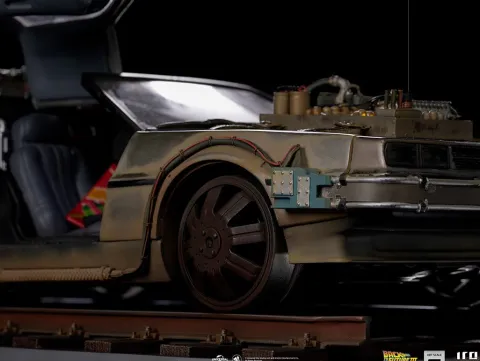 Delorean Back to the Future III Art Scale 1/10 Iron Studios