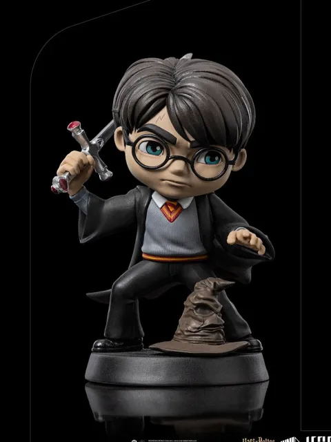 Harry Potter with Sword of Gryffindor - Harry Potter - Minico - Iron Studios