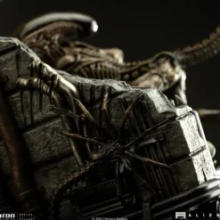 Pre-Order - Statue Ellen Ripley & Dog Alien – Alien 3 – Art Scale 1/10 – Iron Studios