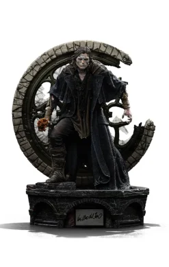 Pre-Order - Statue Frankenstein's Monster (Signed ver.) - Guillermo Del Toro's Frankenstein - Deluxe Art Scale 1/10 - Iron Studios
