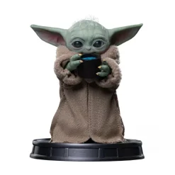 Pre-Order - Statue Grogu Always Hungry - Mandalorian and Grogu Movie - Grogu Collection - Iron Studios