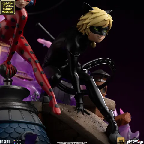 Pre-Order - Statue Ladybug and Cat Noir - Miraculous 10th Anniversary Signed Edition - Deluxe Art Scale 1/10 - Iron Studios