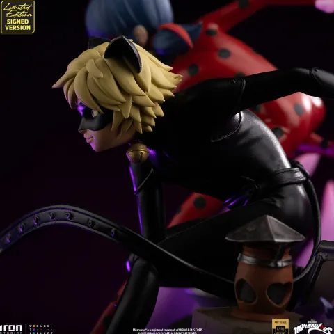 Pre-Order - Statue Ladybug and Cat Noir - Miraculous 10th Anniversary Signed Edition - Deluxe Art Scale 1/10 - Iron Studios