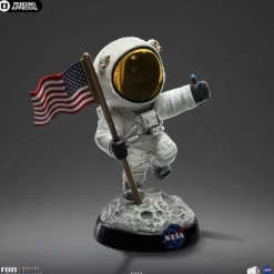 Statue Apollo 11 Astronaut NASA Minico Iron Studios