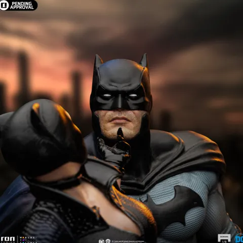 Statue Batman and Catwoman DC Comics Series #9 Diorama 1/6 Iron Studios