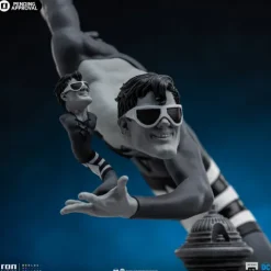 Statue Plastic Man (Black and White Version) – DC Comics – Art Scale 1/10 – Iron Studios