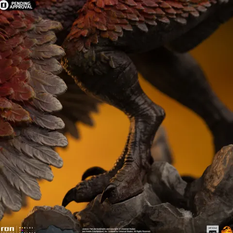 Statue Pyroraptor. Jurassic World: Dominion Art Scale 1/10 Iron Studios