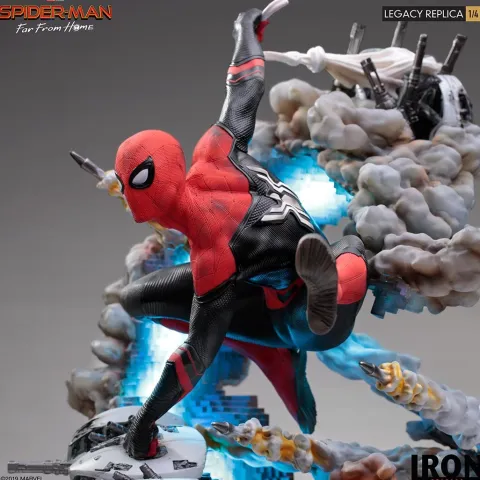 Statue Spider-Man - Spider-Man: Far From Home - Legacy Replica 1/4 - Iron Studios