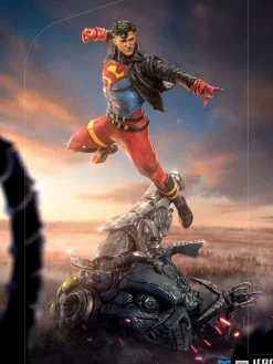 Superboy - DC Comics - Art Scale 1/10 - Iron Studios