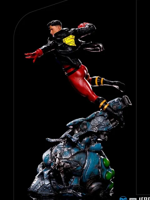 Superboy - DC Comics - Art Scale 1/10 - Iron Studios