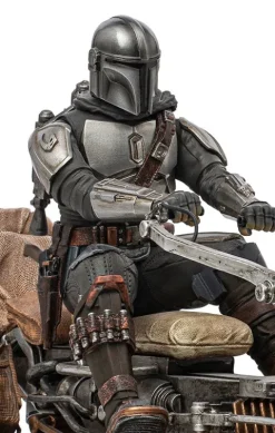 The Mandalorian on Speederbike Star Wars: The Mandalorian Art Scale 1/10 Iron Studios