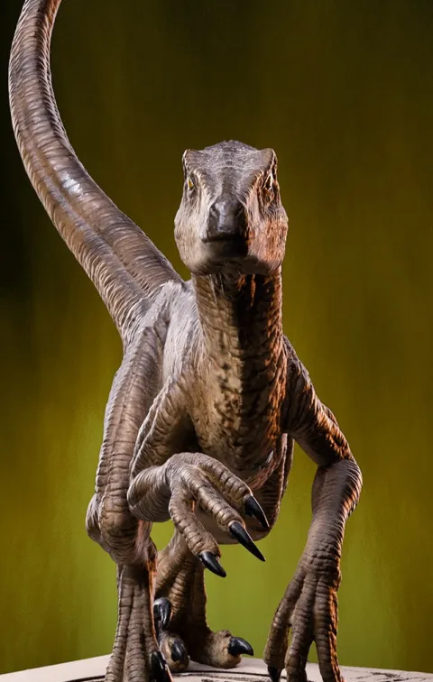 Velociraptor B - Jurassic Park - Icons - Iron Studios