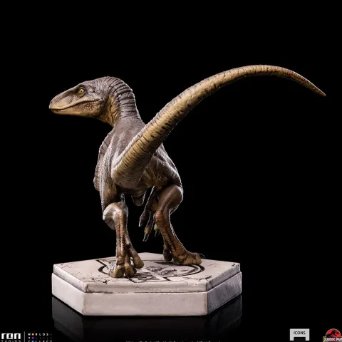 Velociraptor C Jurassic Park Icons Iron Studios