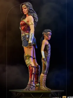 Wonder Woman and Young Diana - Wonder Woman 84 - Art Scale 1/10 - Iron Studios